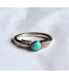 Bague anneau avec turquoise